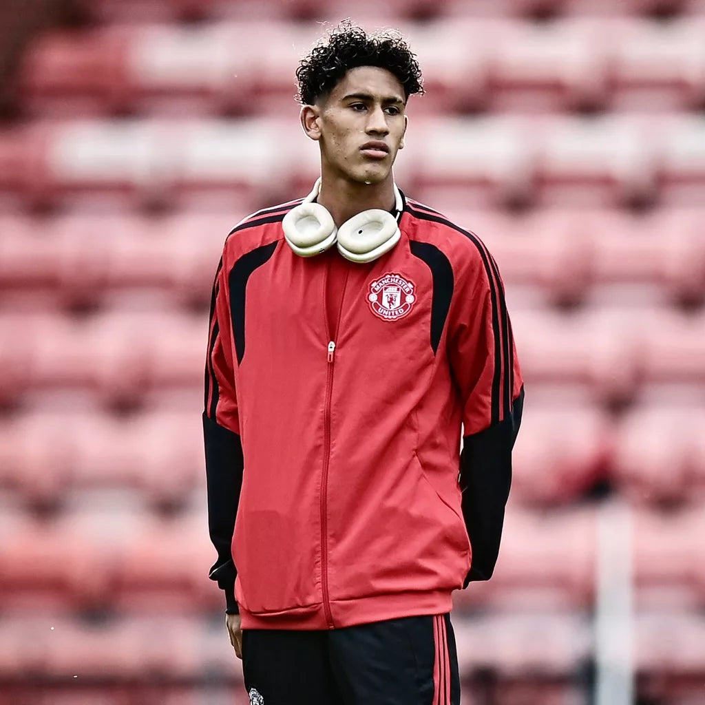 Manchester United JJ Gabriel Jacket in Red Fleece